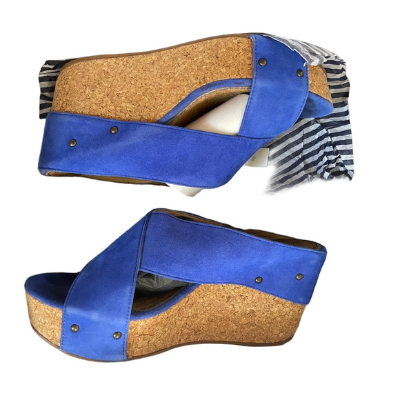 Splendid 70s vibe blue velvet platform wedges - Picture 2 of 7